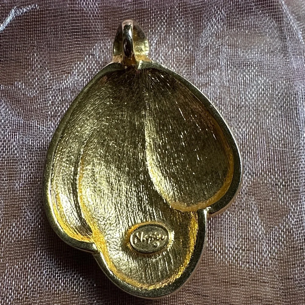 Napier Gold-Tone Abstract Peach color swirl Petal Pendant. Vintage - Picture 2 of 2